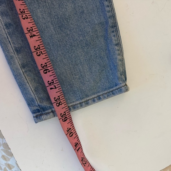 Hudson Riley Crop Relaxed Distressed GrommetStar Straight ButtonFly Jean NWOT 27 - Picture 16 of 16